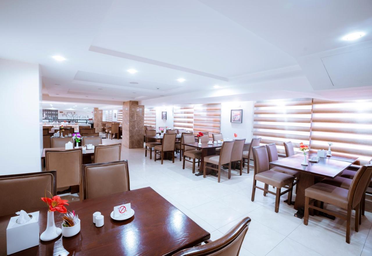 Rawa Hotel Suites Аман Екстериор снимка