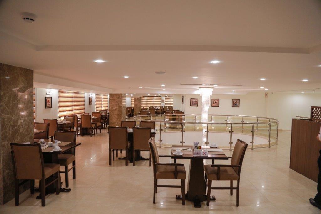 Rawa Hotel Suites Аман Екстериор снимка