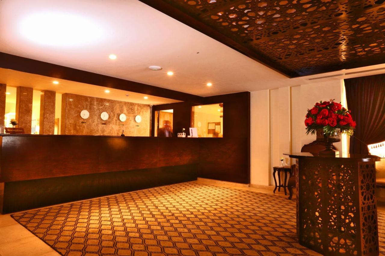 Rawa Hotel Suites Аман Екстериор снимка